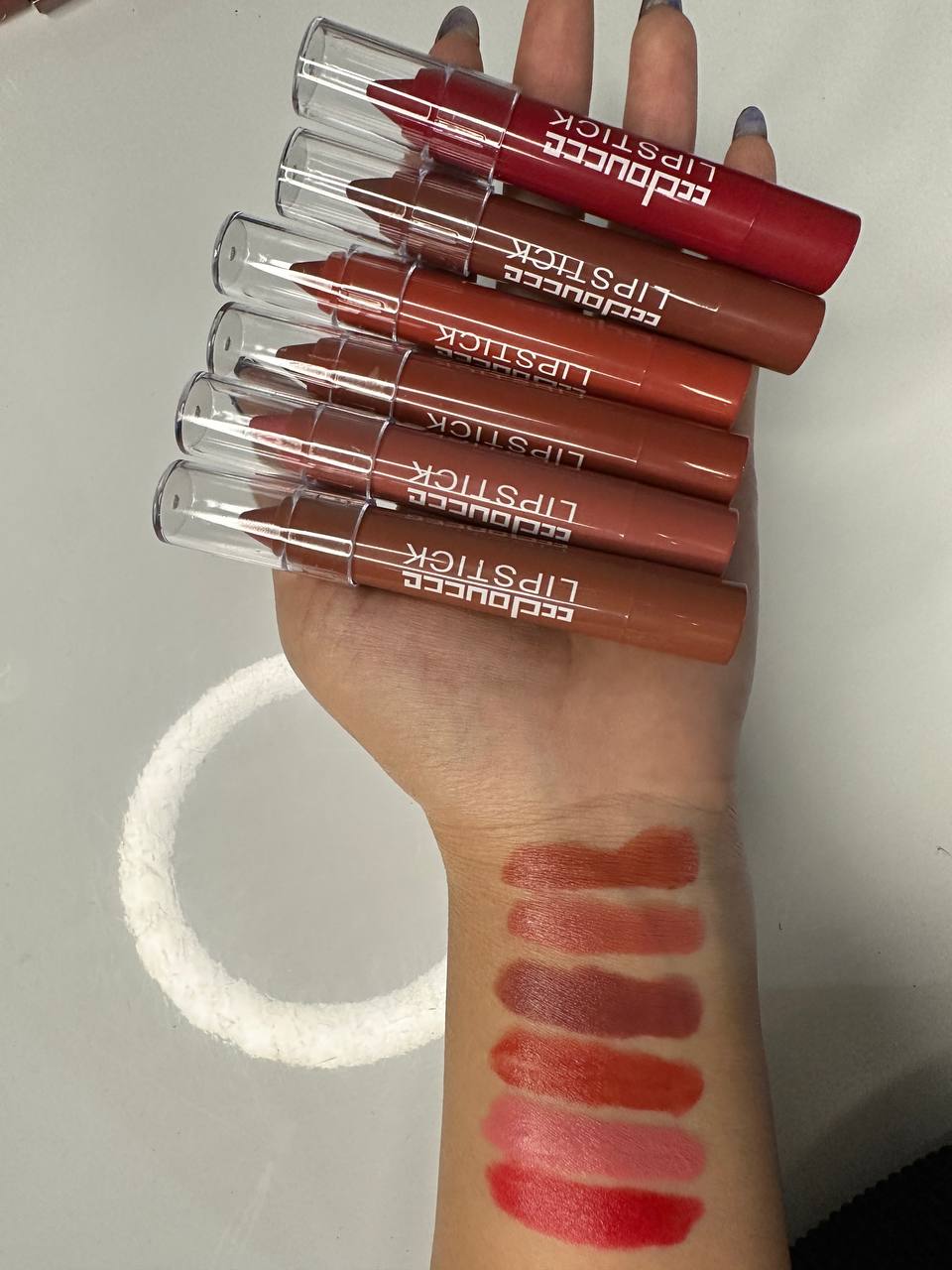 رژ لب دوسه مدادی پیچی