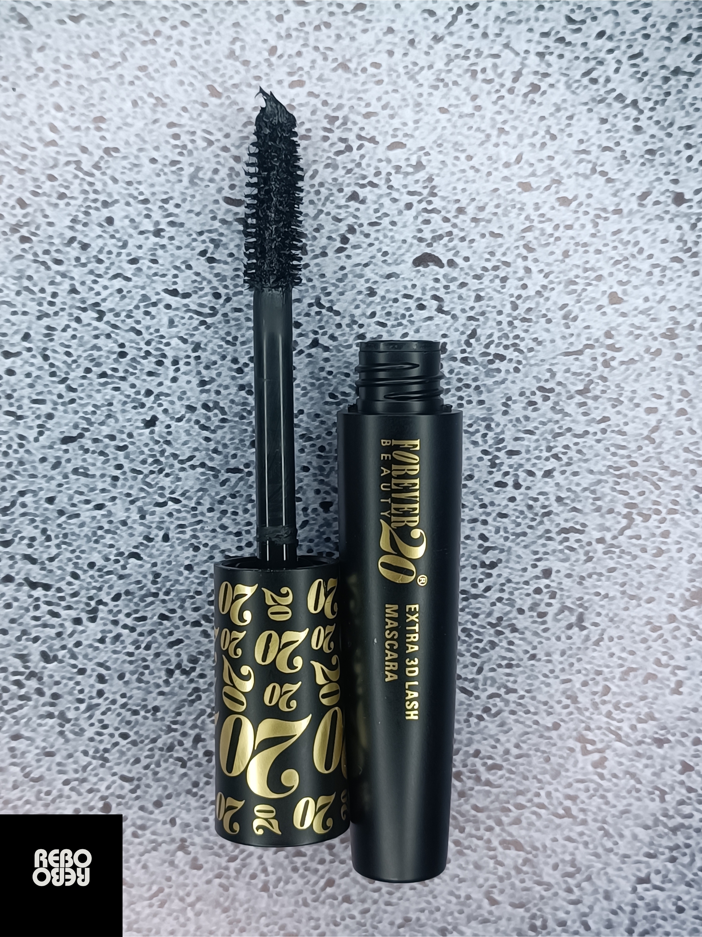 ریمل حجم دهنده و بلند کننده فوراور